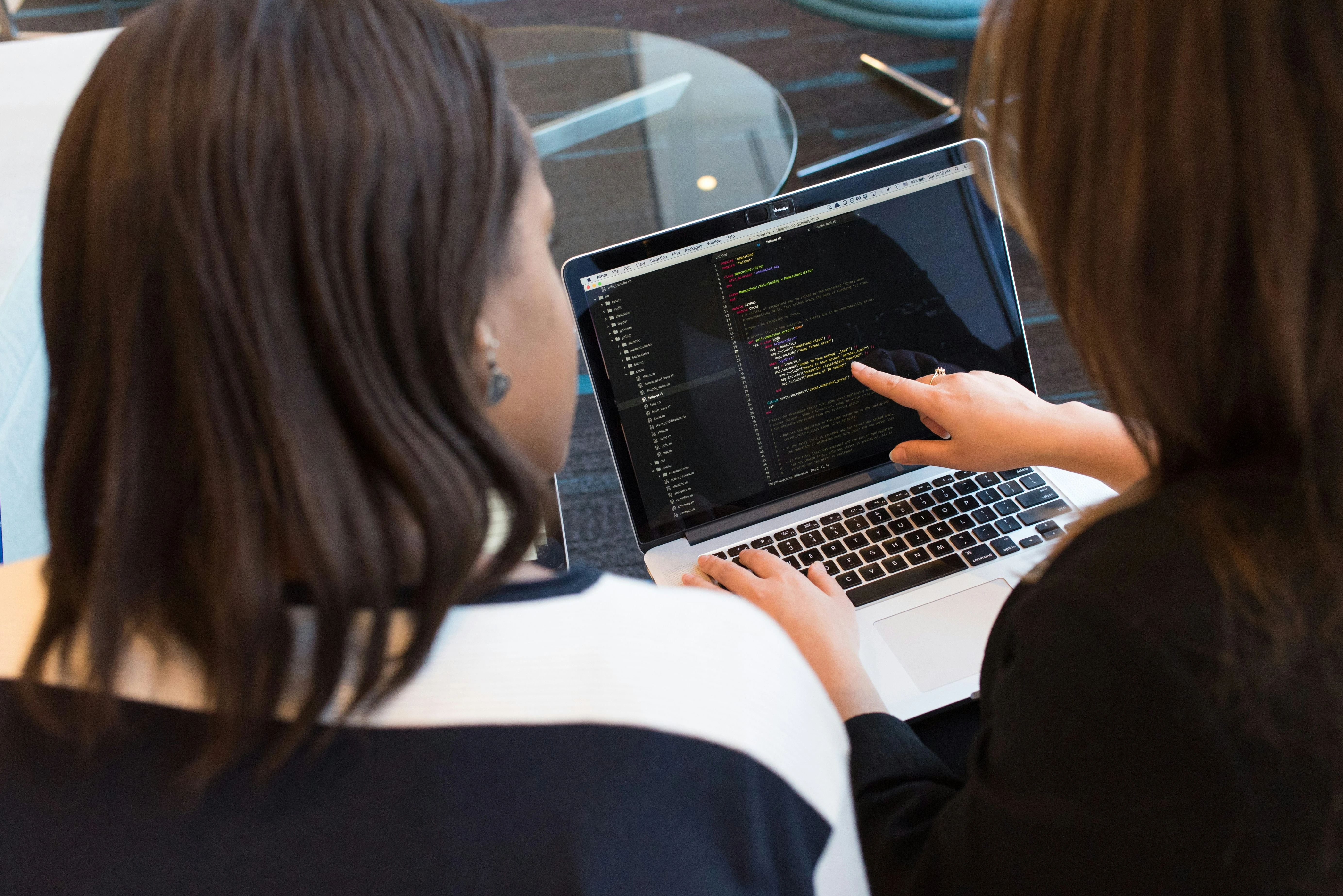 Dedicated Tech Team for Singapore businesses - AxcelTim